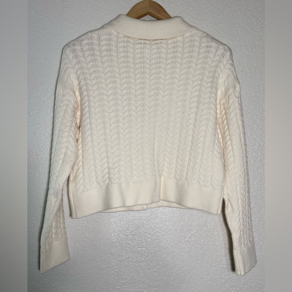 NWT Elie Tahari Cream Cable Knit Jacket Cardigan size M Gold Crest Buttons - Picture 6 of 10